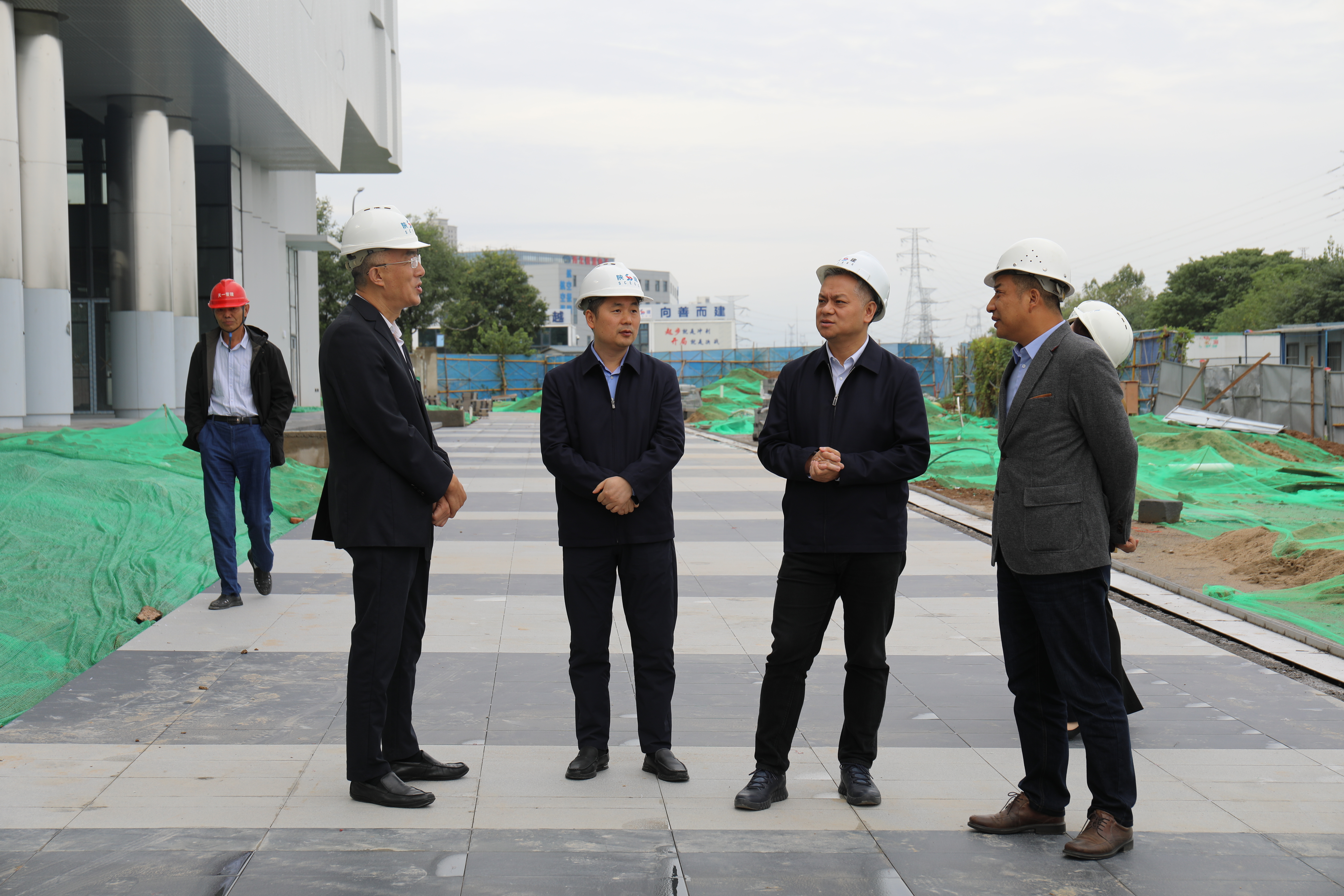 M16A0521(1).jpg M16A0521(1).jpg